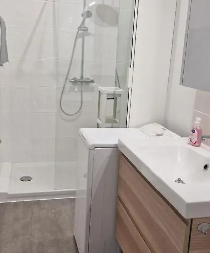 شقة Le Cocon Margalais مارغو-كانتيناك